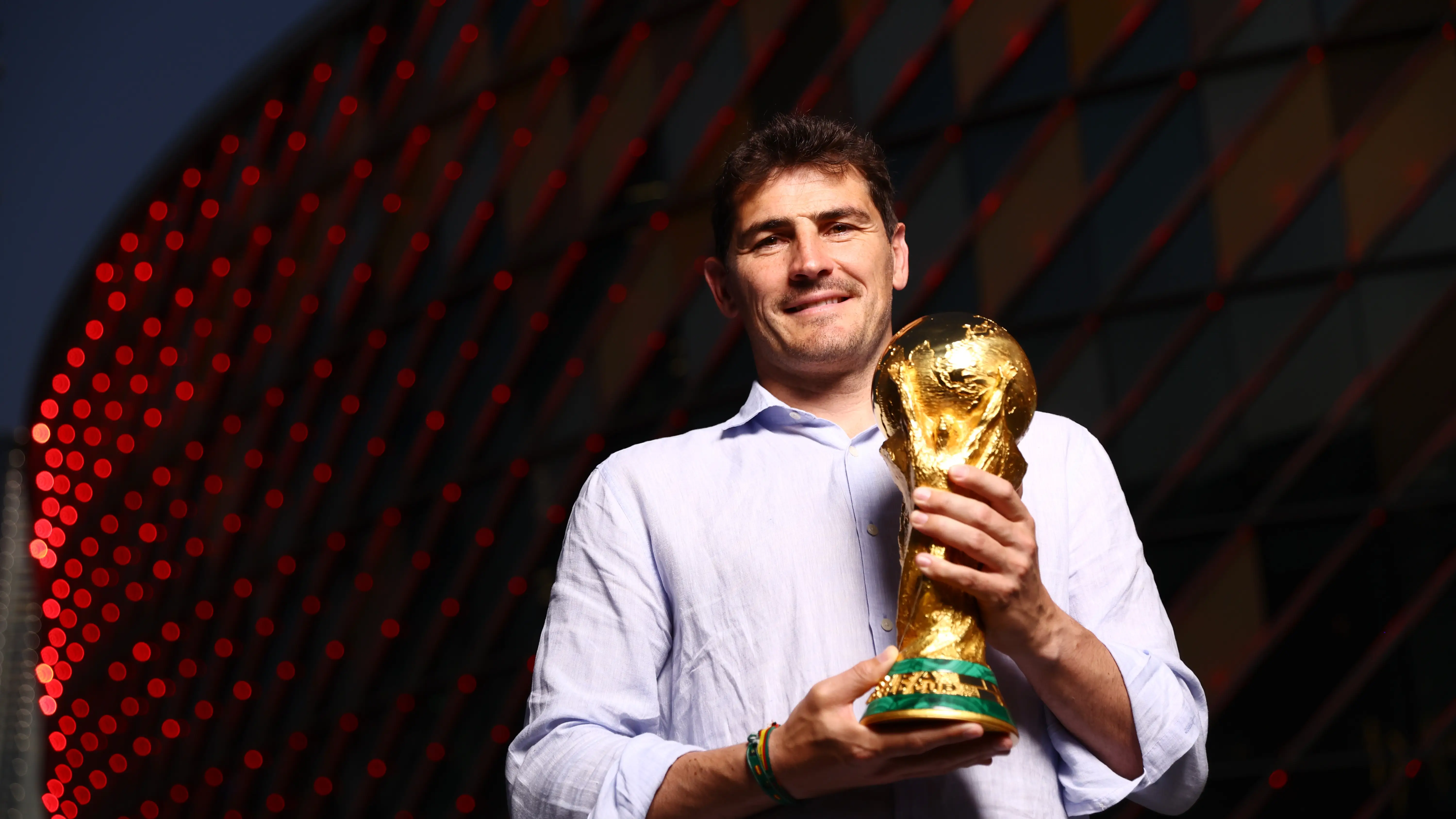 Iker Casillas con la Copa del Mundo