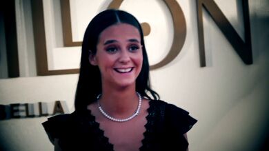 Victoria Federica y el piloto Albert Arenas, vistos en una actitud muy cariñosa: ¿Qué tipo de relación mantienen?