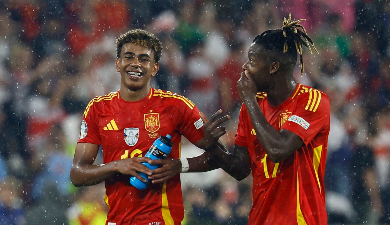 Nico Williams y Lamine Yamal bromean tras eliminar a Georgia