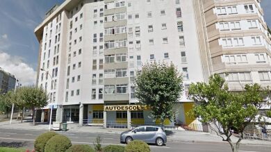El drama de una comunidad de vecinos en A Coruña: convivir con el 'trapicheo' y las amenazas de varios toxicómanos