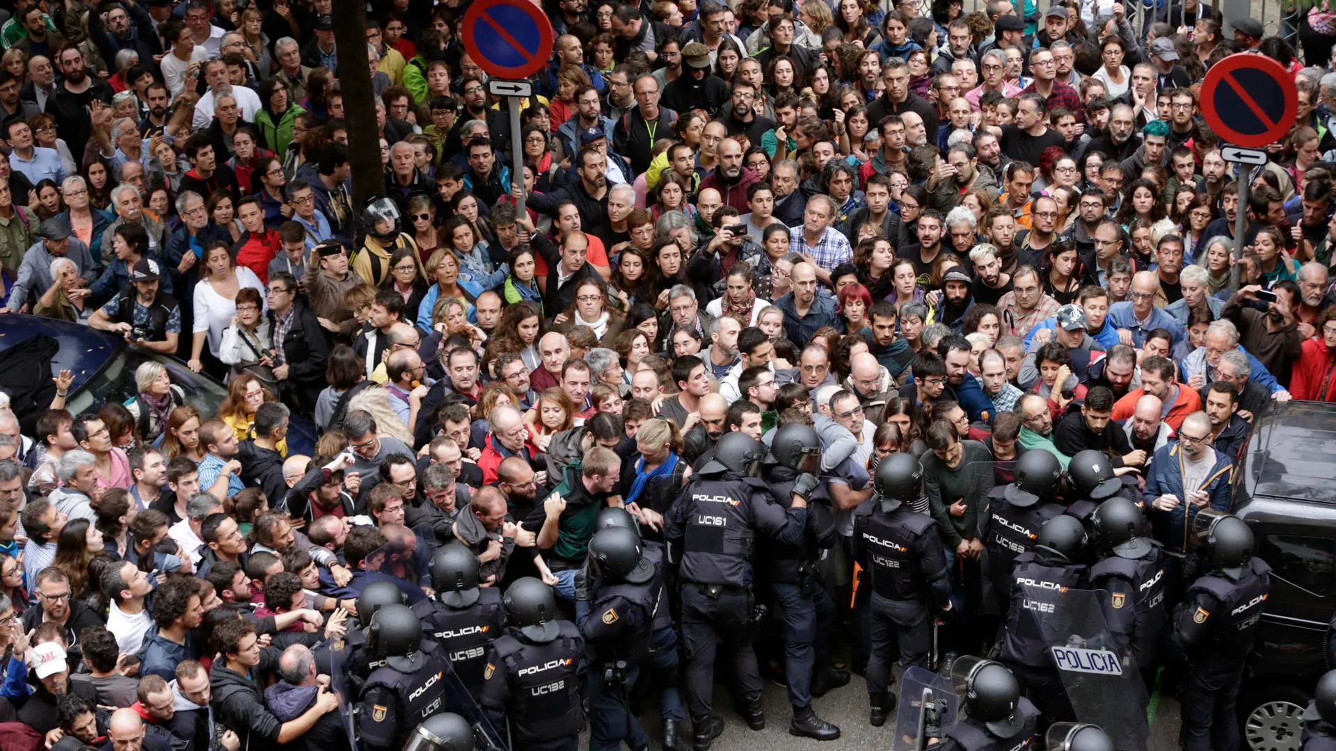 Agentes antidisturbios de la Policía Nacional en Barcelona el 1-O de 2017 Agentes antidisturbios de la Policía Nacional en Barcelona el 1-O de 2017