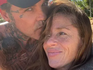 Soleil Moon Frye con su ex, el rapero Shifty Shellshock Soleil Moon Frye con su ex, el rapero Shifty Shellshock