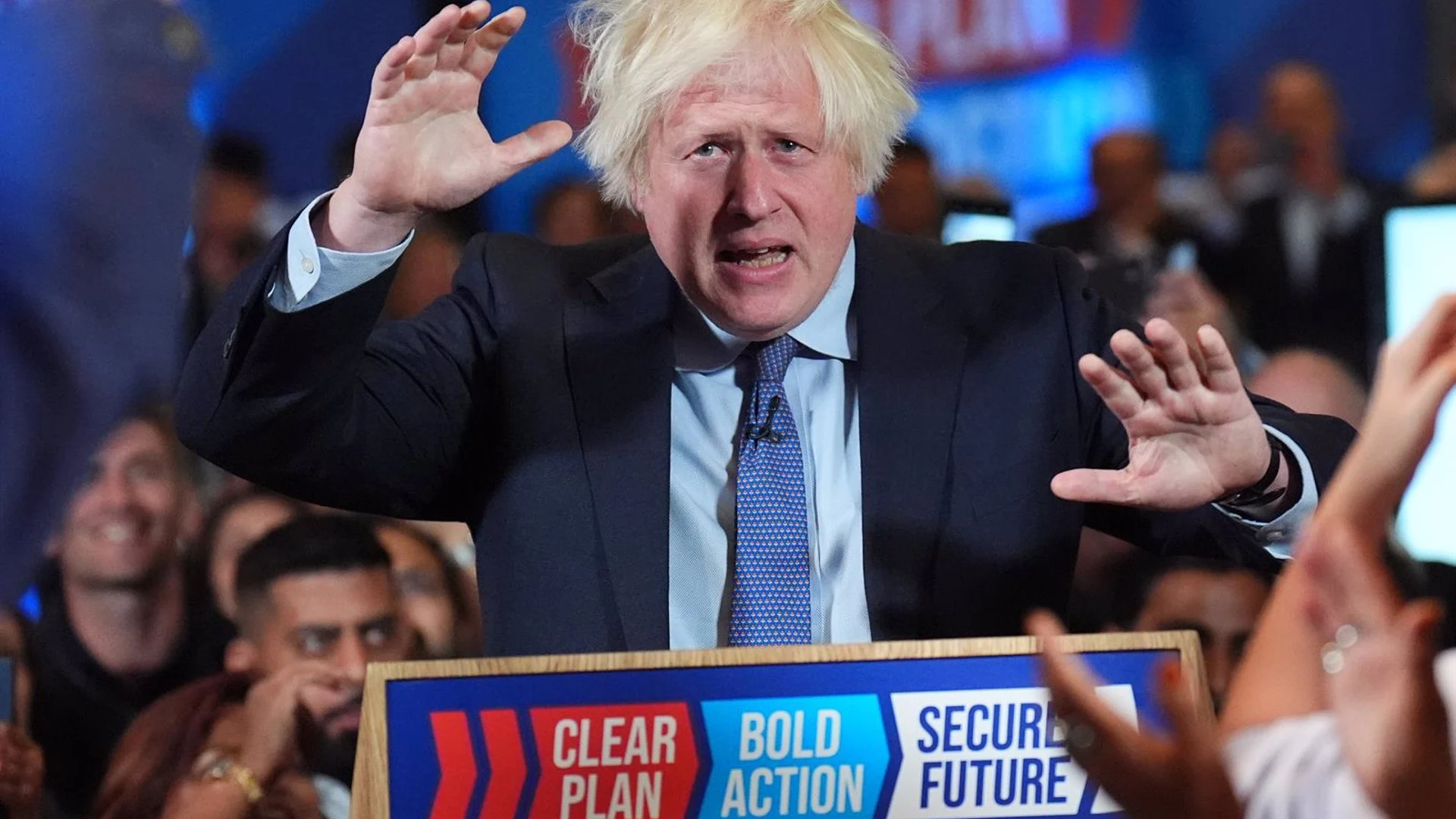 Sunak recurre a Boris Johnson en las &uacute;ltimas horas de campa&ntilde;a para contener la "supermayor&iacute;a" laborista