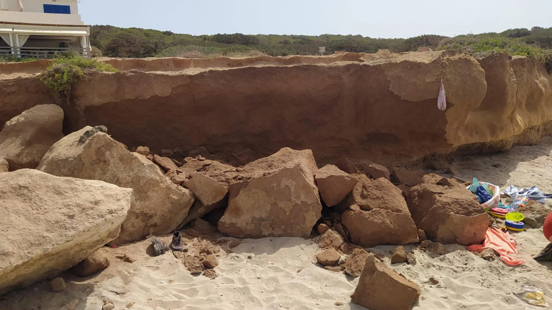 Tragedia en Formentera: muere una beb&eacute; de dos meses por un desprendimiento de rocas en Formentera