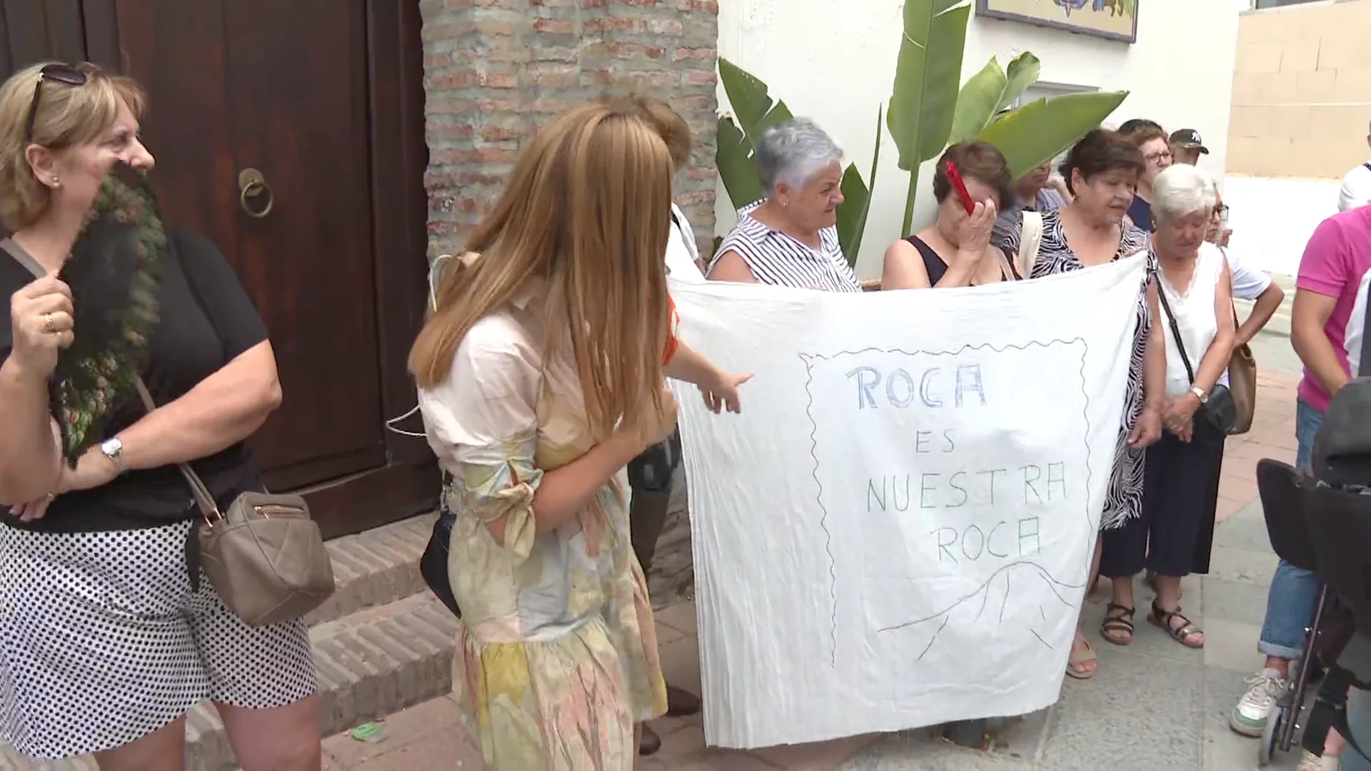 Benmargosa, M&aacute;laga, enfrentada por el cura del pueblo
