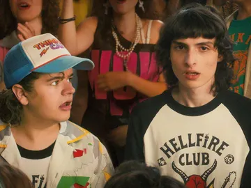 Finn Wolfhard y Gaten Matarazzo como Dustin Henderson y Mike Wheleer Finn Wolfhard y Gaten Matarazzo como Dustin Henderson y Mike Wheleer