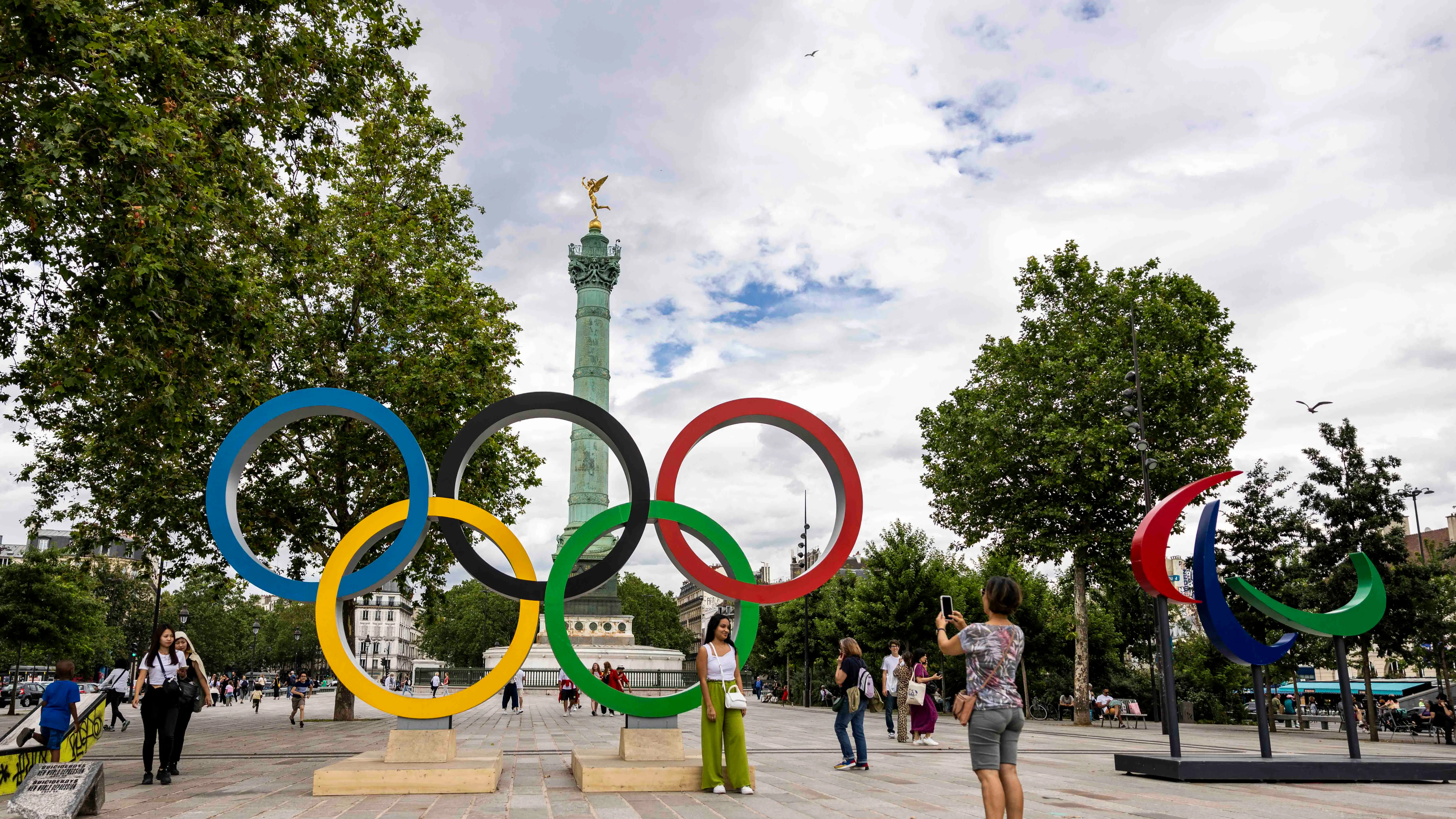 Plaza de la Bastilla, en París Plaza de la Bastilla, en París