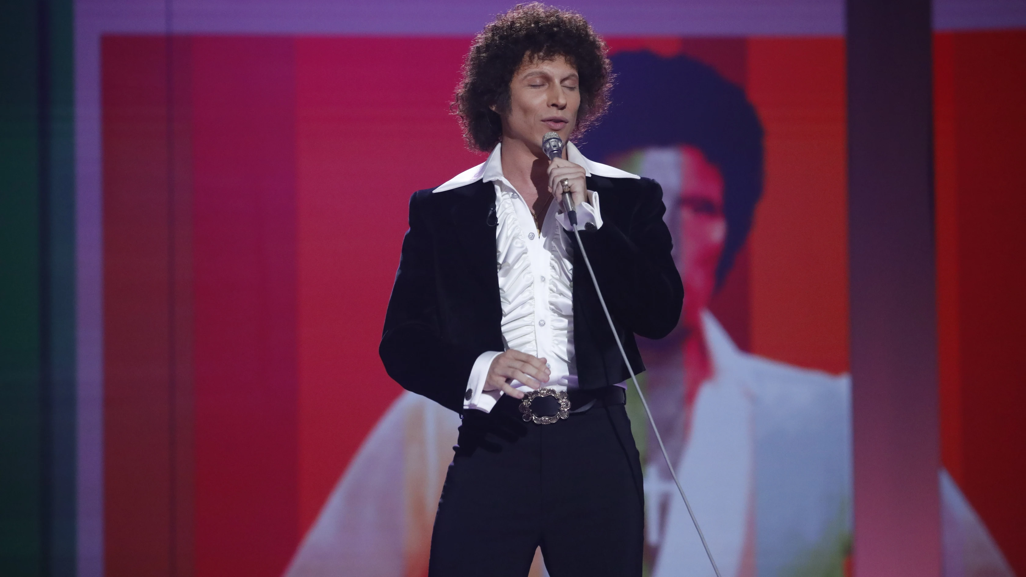 El espíritu de Tom Jones posee a Raoul Vázquez con su portentosa versión de ‘My way’ El espíritu de Tom Jones posee a Raoul Vázquez con su portentosa versión de ‘My way’