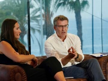 El presidente del PP, Alberto Núñez Feijóo, durante la Escuela de Verano de Nuevas Generaciones del PP