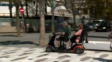 Scooters eléctricas invaden las calles de Benidorm