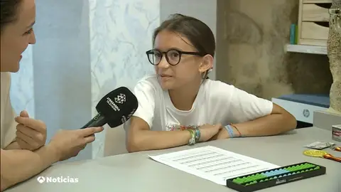 Lola Martínez, la campeona mundial de cálculo con 10 años: " Lola Martínez, la campeona mundial de cálculo con 10 años: "
