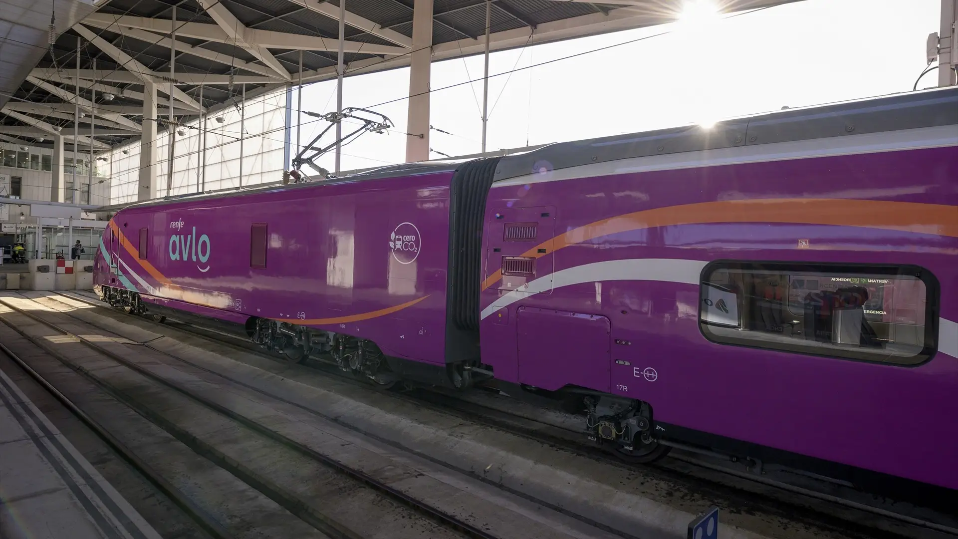 Imagen de los trenes S-106 de Renfe Imagen de los trenes S-106 de Renfe
