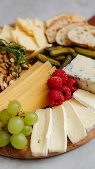 Una tabla de quesos Una tabla de quesos