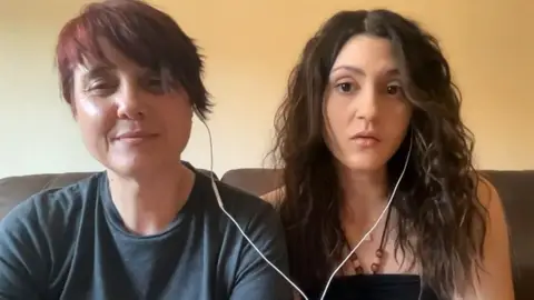 Alba fue estafada al tratar de alquilar un piso: "Le ingresé 1.500 euros y dejó de contestar a los mensajes" Alba fue estafada al tratar de alquilar un piso: "Le ingresé 1.500 euros y dejó de contestar a los mensajes"