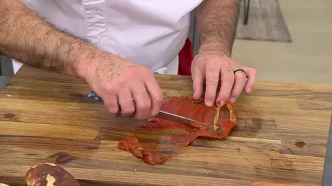 Karlos Arguiñano comparte su método infalible para extraer la carne de los pimientos choriceros Karlos Arguiñano comparte su método infalible para extraer la carne de los pimientos choriceros