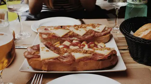 Un plato de comida Un plato de comida