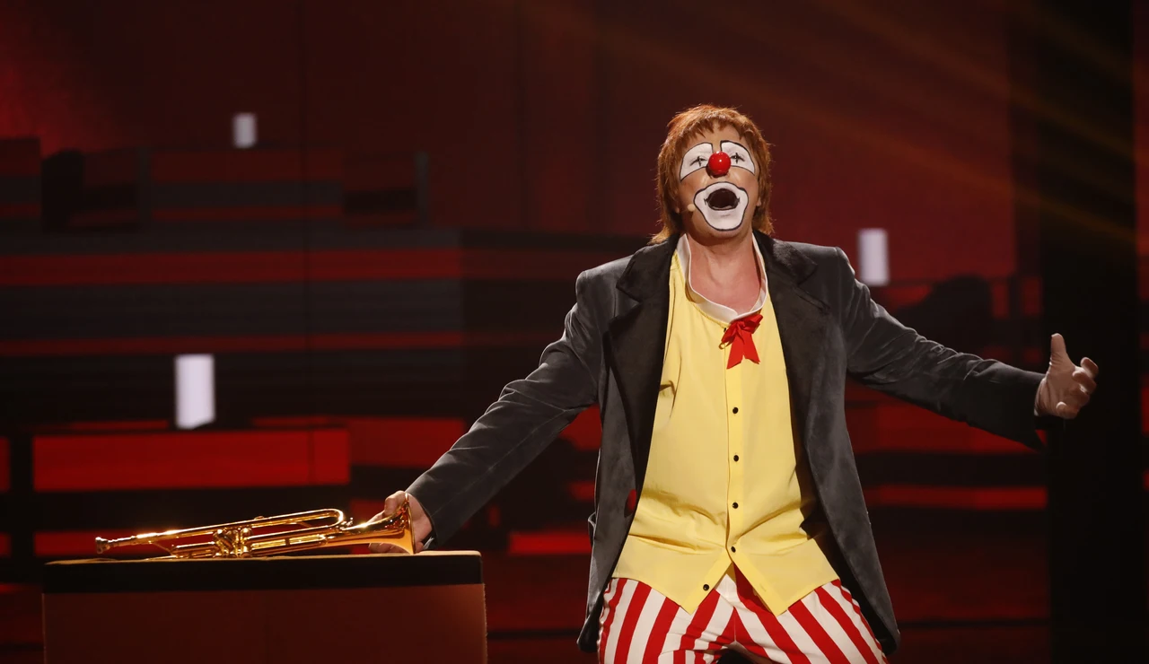 Supremme de Luxe explica por qué eligió una canción tan triste de Raphael para la Final de Tu cara me suena 11