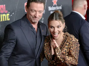 Dafne Keen y Hugh Jackman en la premiere de Deadpool y Lobezno Dafne Keen y Hugh Jackman en la premiere de Deadpool y Lobezno