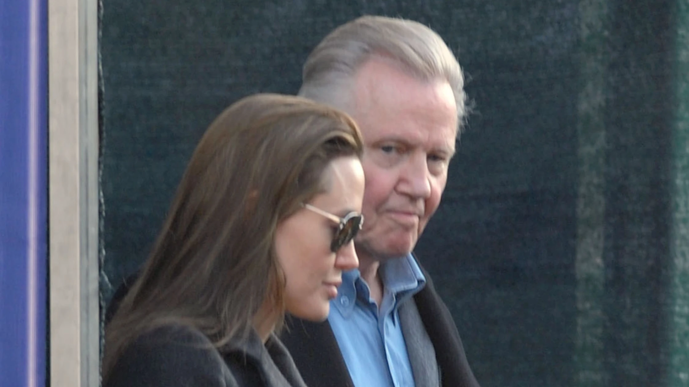 Angelina Jolie y su padre el actor Jon Voight