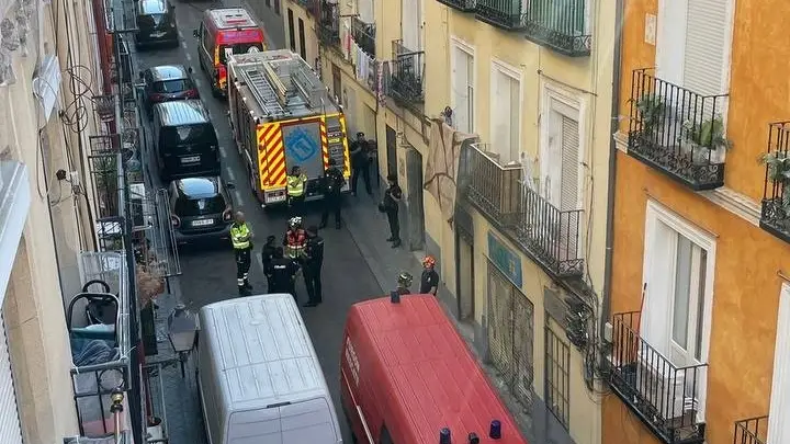 Desahucio en calle Zurita, Lavapiés Desahucio en calle Zurita, Lavapiés