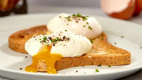 Tostada con huevo poché Tostada con huevo poché