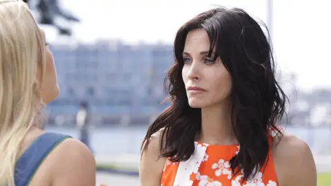 Courteney Cox en Cougar Town Courteney Cox en Cougar Town