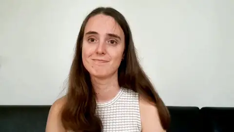 Miren Agirregomezkorta, especialista de IA aplicada al marketing digital Miren Agirregomezkorta, especialista de IA aplicada al marketing digital