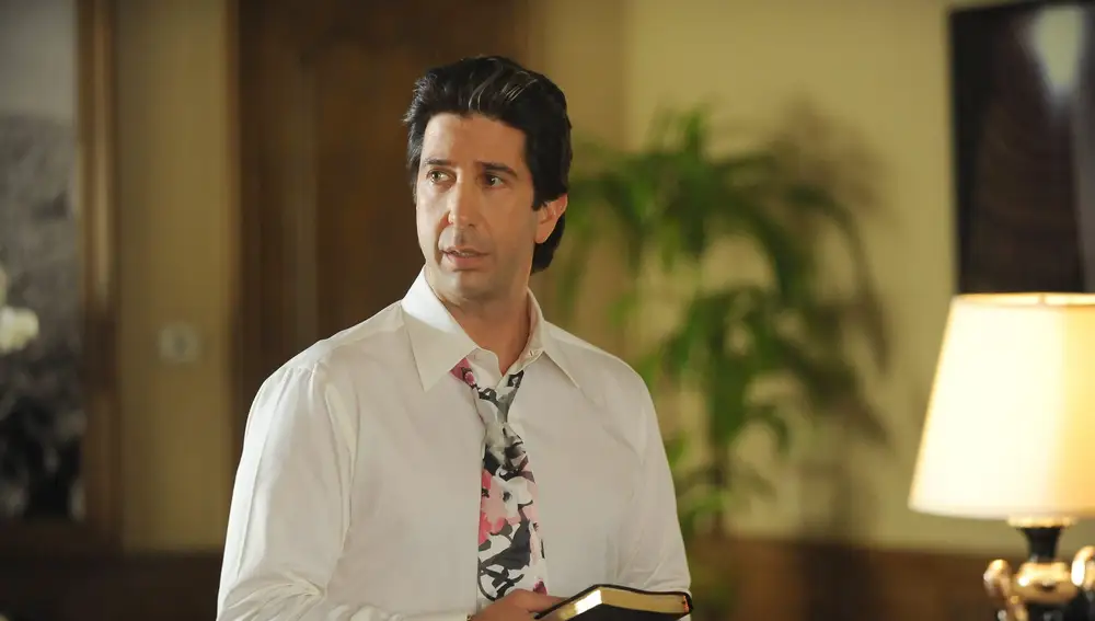 David Schwimmer en American Crime Story como Robert Kardashian David Schwimmer en American Crime Story como Robert Kardashian
