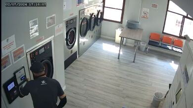 Rosario descubre quién es el ladrón que ha asaltado su lavandería en tres ocasiones: un vecino muy cercano