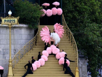 Lady Gaga en la ceremonia inaugural de París