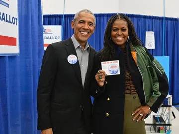 Matrimonio Obama en el colegio electoral en 2022 Matrimonio Obama en el colegio electoral en 2022