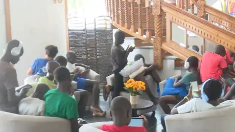 Niños vulnerables en un centro de Canarias Niños vulnerables en un centro de Canarias