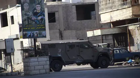 Israel bombardea un campo de refugiados en Cisjordania en tras un ataque a puesto militar Israel bombardea un campo de refugiados en Cisjordania en tras un ataque a puesto militar