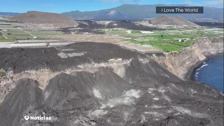 La Palma comienza a resurgir de sus cenizas La Palma comienza a resurgir de sus cenizas