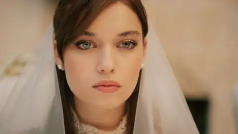 Una nueva vida, la serie que arrasa en todo el mundo rompiendo récords, muy pronto estreno en Antena 3 Una nueva vida