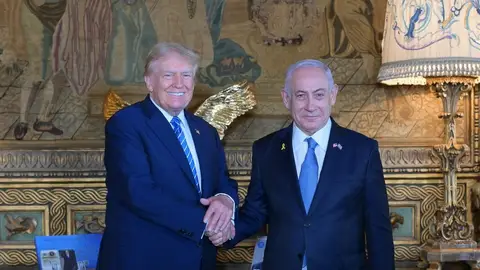 Trump recibe a Netanyahu en Florida. Trump recibe a Netanyahu en Florida.