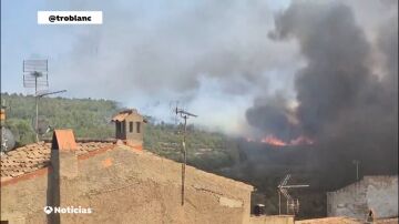 Levantan el confinamiento en algunas localidades tras estabilizar el incendio forestal en La Figuera, Tarragona