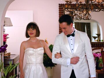 Asuman se ha salido con la suya: &iexcl;Zeynep y Engin se casan de verdad!