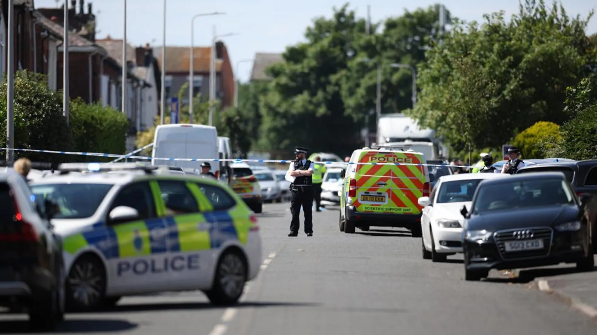 Al menos ocho heridos tras un apuñalamiento múltiple en Southport, en el oeste de Reino Unido Al menos ocho heridos tras un apuñalamiento múltiple en Southport, en el oeste de Reino Unido