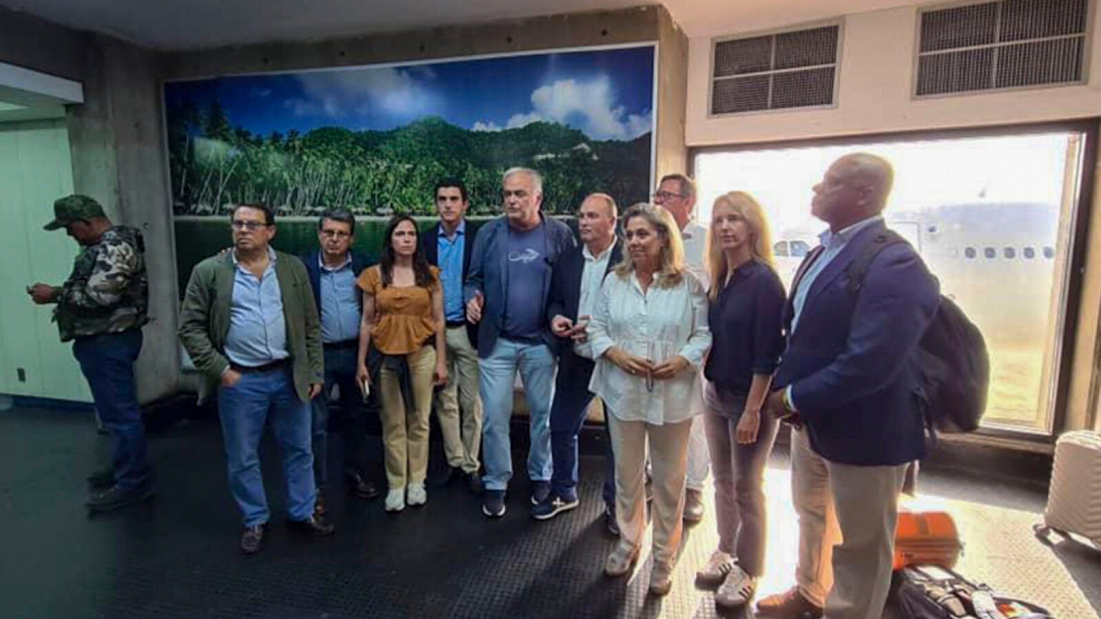 González Pons, sobre la expulsión del PP en Venezuela: 