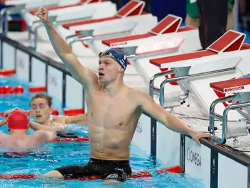 Léon Marchand tras romper el récord de Michael Phelps Léon Marchand tras romper el récord de Michael Phelps