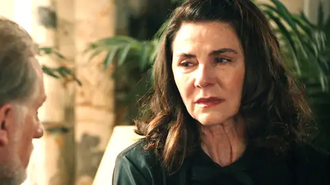 Damián le confiesa toda la verdad a Digna sobre el origen de Julia: “Es tu nieta” Damián le confiesa toda la verdad a Digna sobre el origen de Julia: “Es tu nieta”