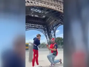 LA propuesta de matrimonio a Laura Martínez LA propuesta de matrimonio a Laura Martínez