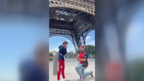 LA propuesta de matrimonio a Laura Martínez LA propuesta de matrimonio a Laura Martínez