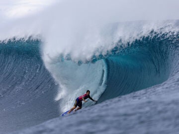 Gabriel Medina, en acción en Teahupo'o