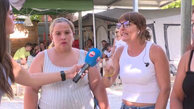 Los vecinos desmontan la versión de Teresa tras denunciar que la quieren echar del camping: 