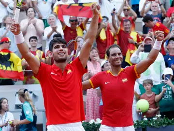 Alcaraz y Nadal en los octavos de final de los Juegos Olímpicos de París 2024 Alcaraz y Nadal en los octavos de final de los Juegos Olímpicos de París 2024