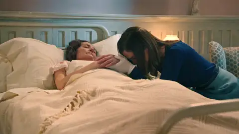 Mercedes se despide de Begoña para siempre: “Tu vida tiene que estar llena de momentos felices” Mercedes se despide de Begoña para siempre: “Tu vida tiene que estar llena de momentos felices”