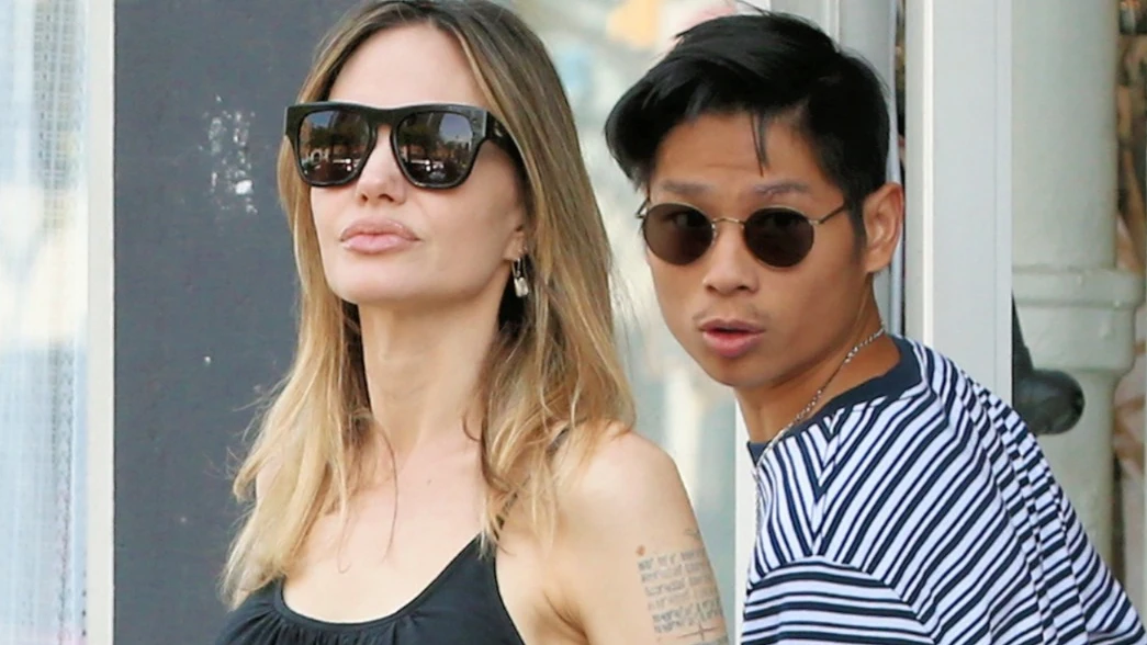 Angelina Jolie y su hijo Pax Angelina Jolie y su hijo Pax