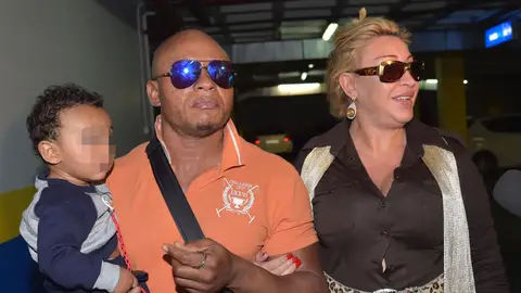 Raquel Mosquera, Isi y su hijo Romeo en 2016 Raquel Mosquera, Isi y su hijo Romeo en 2016